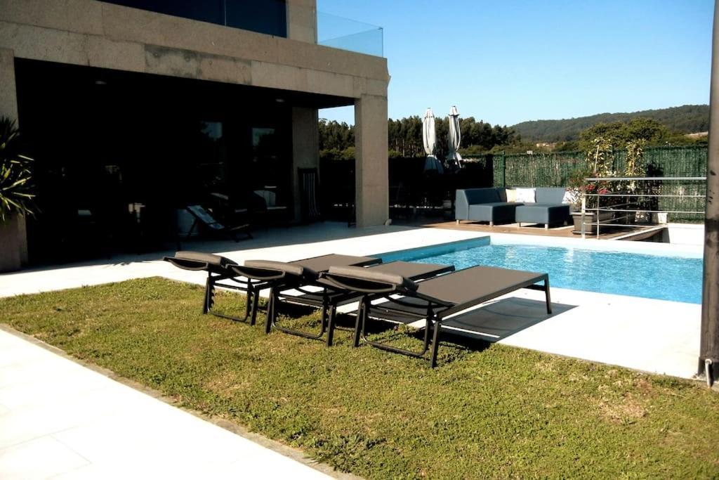 Chalet De Diseno Moderno En Sanxenxo Eksteriør billede